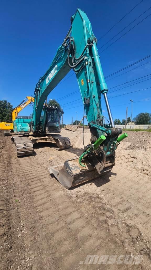 Kobelco SK 210 LC Гусеничные экскаваторы