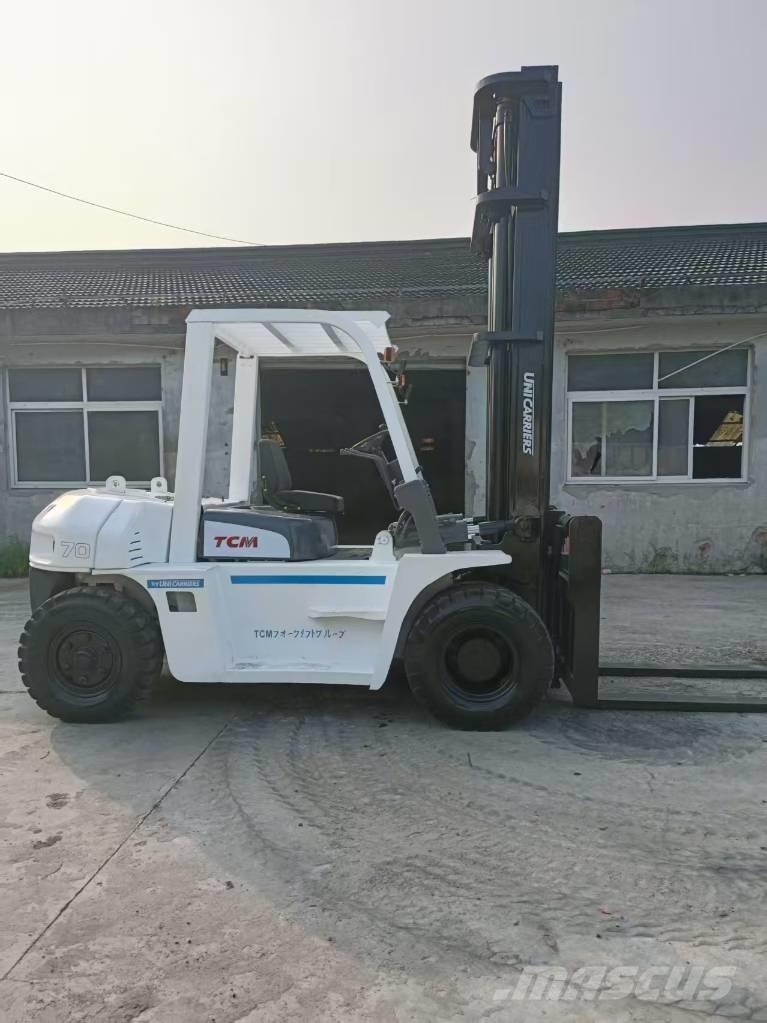 TCM FD 70 Z8 Грузовики-Фургоны