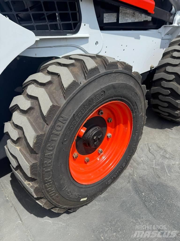 Bobcat S 740 Мини-погрузчики