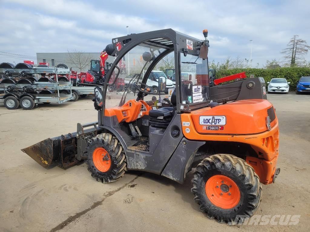 Ausa T 144 H Телескопические погрузчики