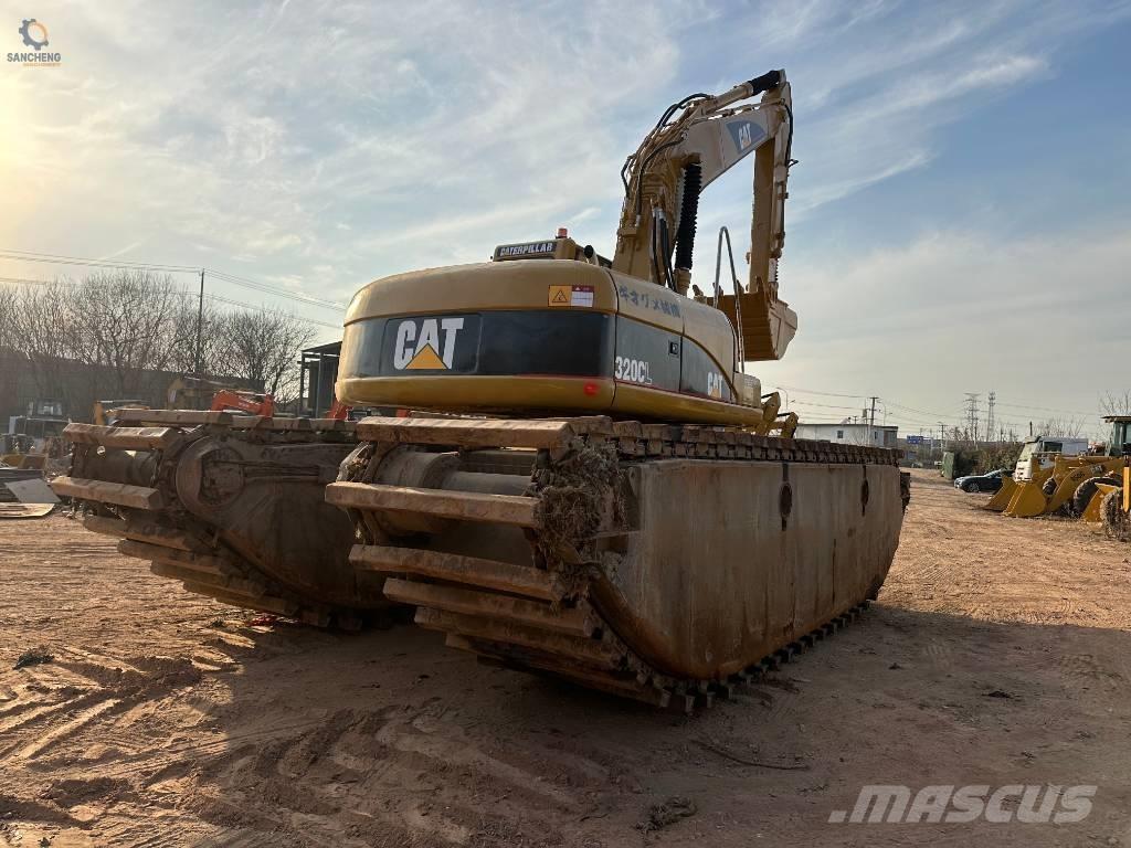CAT 320CL Экскаваторы-амфибии