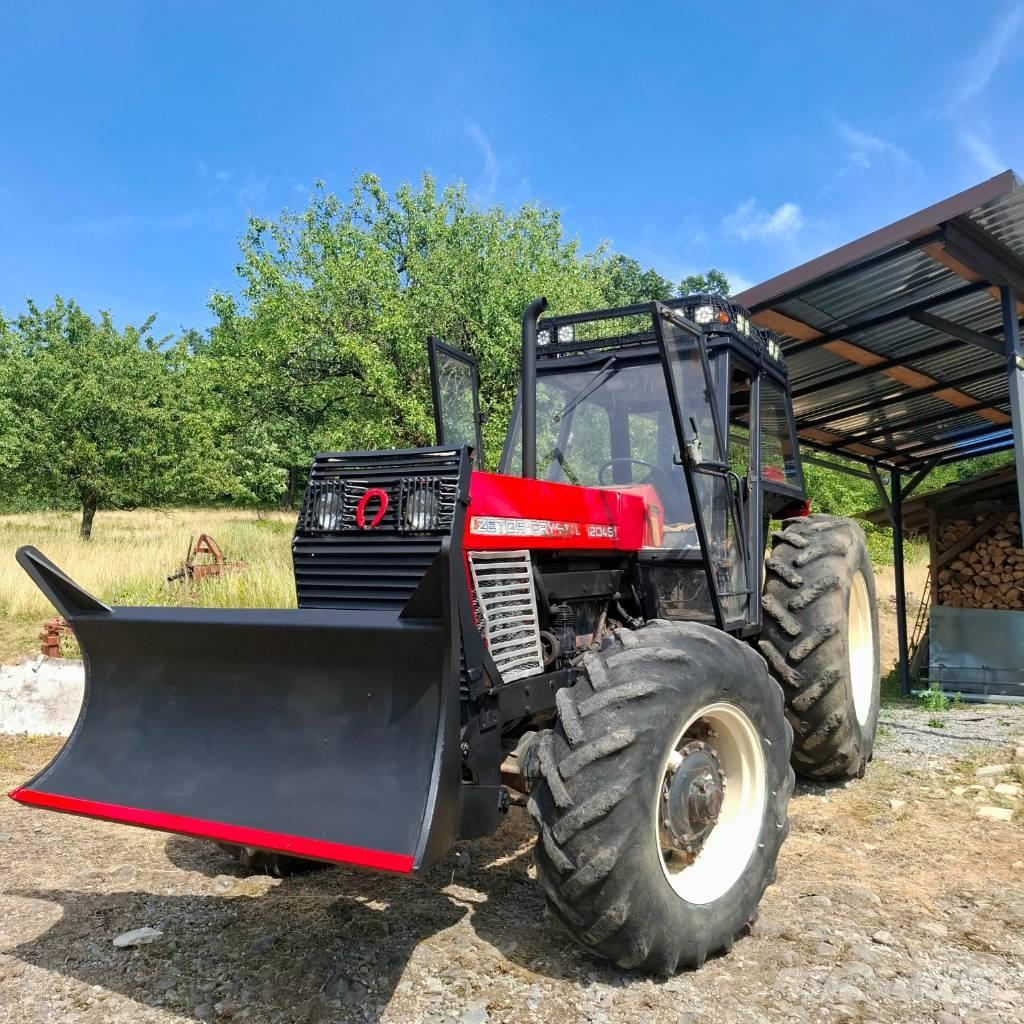 Zetor CRYSTAL Лесохозяйственные тракторы