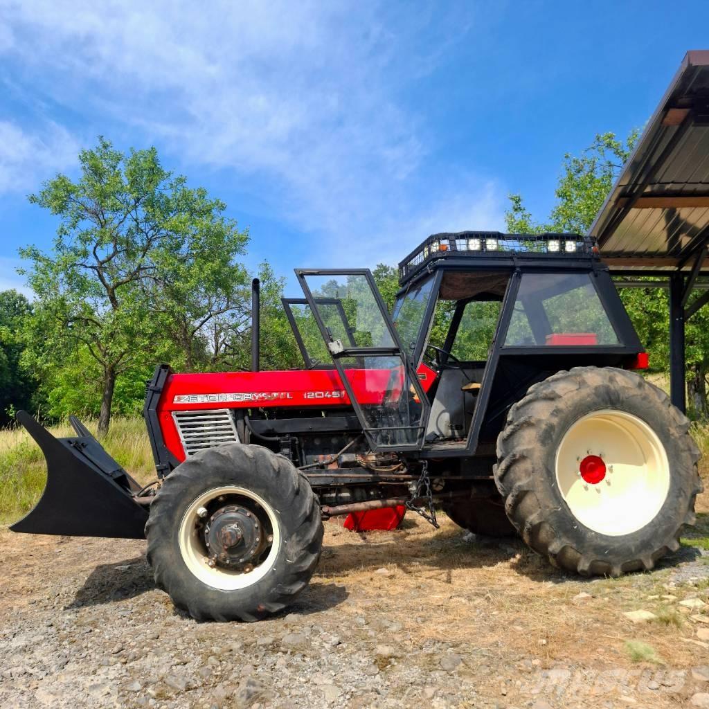 Zetor CRYSTAL Лесохозяйственные тракторы