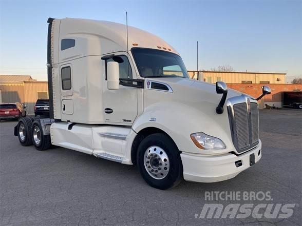 Kenworth T680 Седельные тягачи