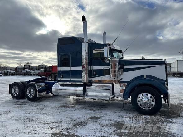 Kenworth W900L Седельные тягачи
