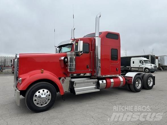 Kenworth W900L Седельные тягачи