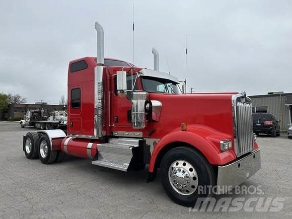 Kenworth W900L Седельные тягачи