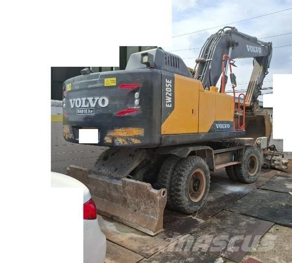 Volvo EW 205E Колёсные экскаваторы