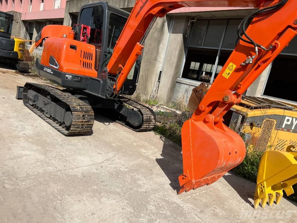 Doosan DX60 Мини-экскаваторы