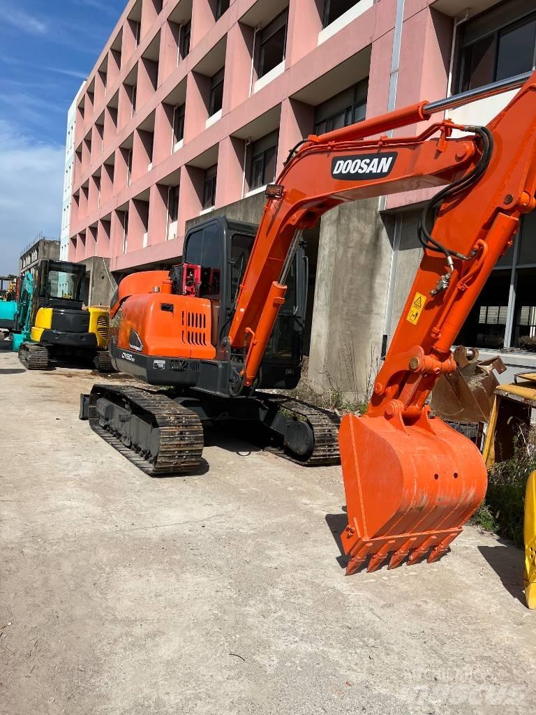 Doosan DX60 Мини-экскаваторы