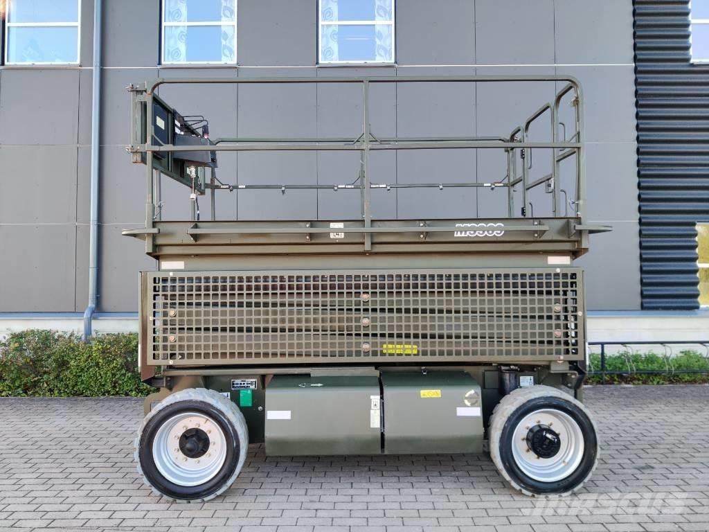 JLG M 3369 Saxlift Ножничные подъемники
