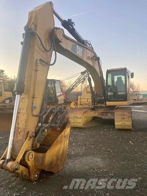 CAT 320 D Гусеничные экскаваторы