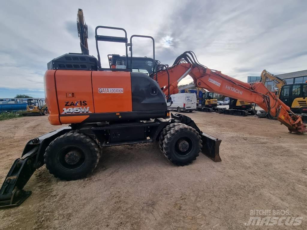 Hitachi ZX145W Колёсные экскаваторы