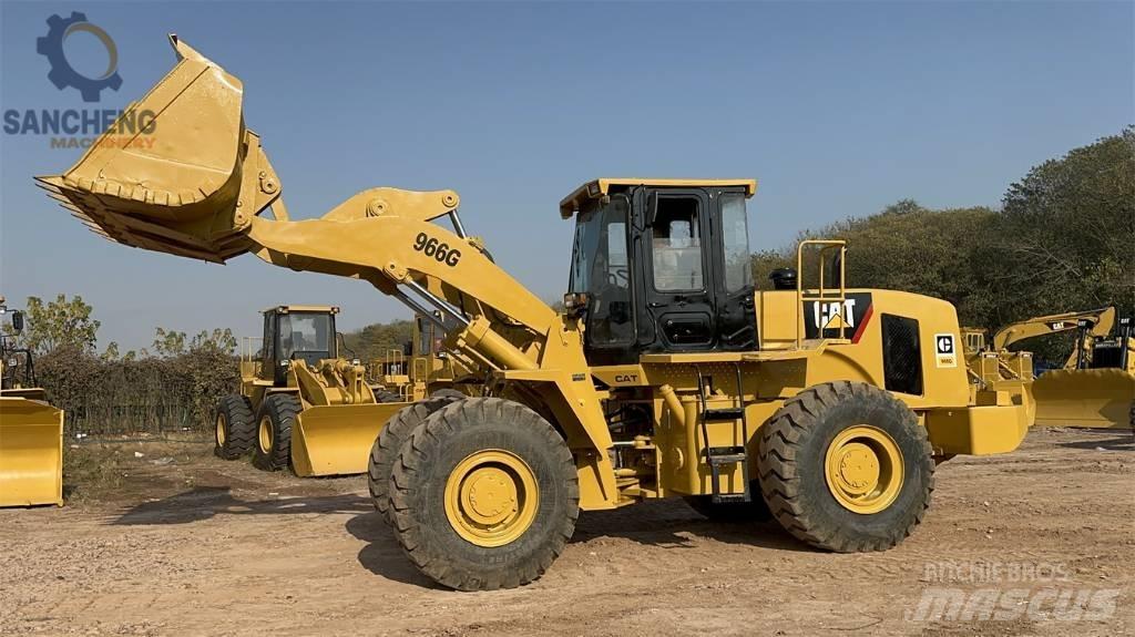 CAT 966 G Фронтальные погрузчики