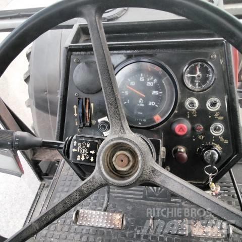 Valtra VALMET 905 Трактора