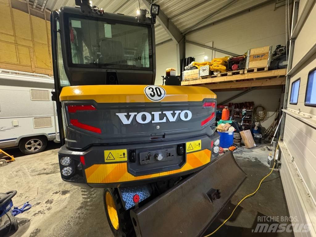 Volvo EW 60 Колёсные экскаваторы