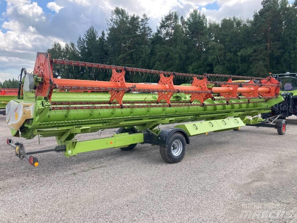 CLAAS Lexion 770 TT Зерноуборочные комбайны