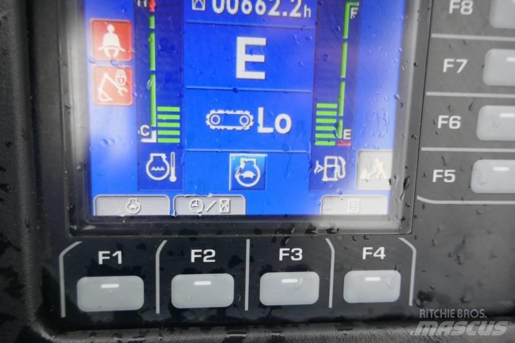 Komatsu PC30MR-5 Мини-экскаваторы
