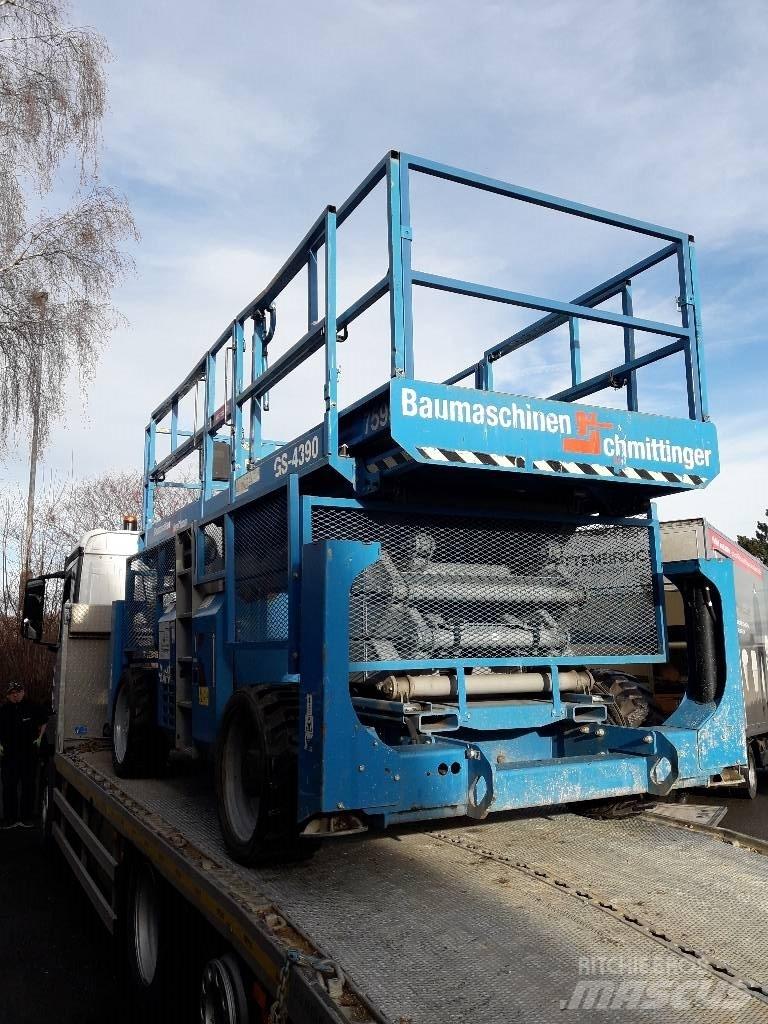 Genie GS 4390 RT Ножничные подъемники