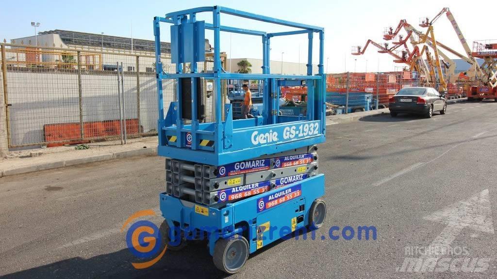 Genie GS 1932 Ножничные подъемники