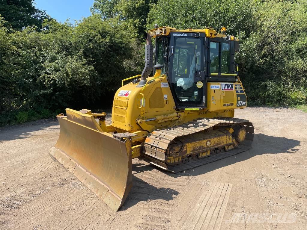 Komatsu D 37 PX-24 Гусеничные бульдозеры