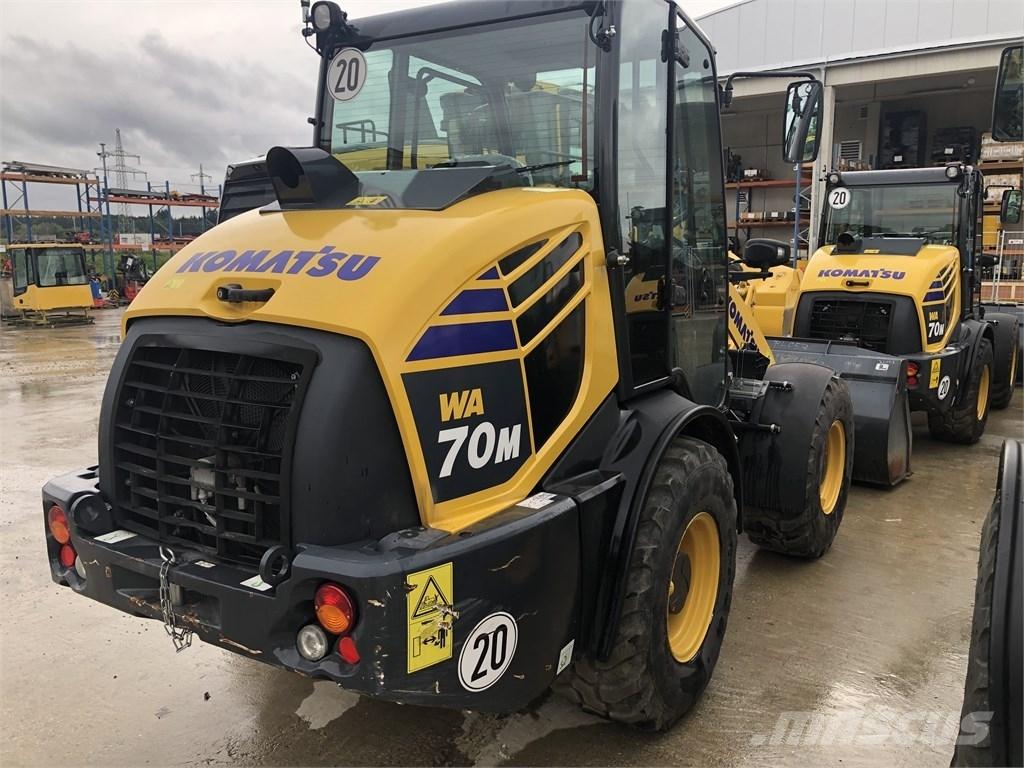 Komatsu WA70M-8 Малые погрузчики