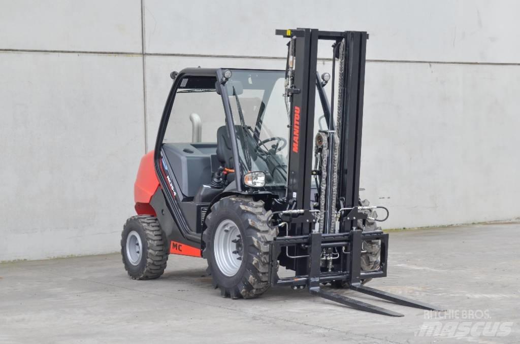 Manitou MC 25-4 Дизельные погрузчики