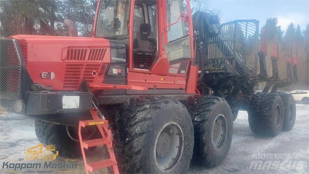 Komatsu 895 Форвардеры