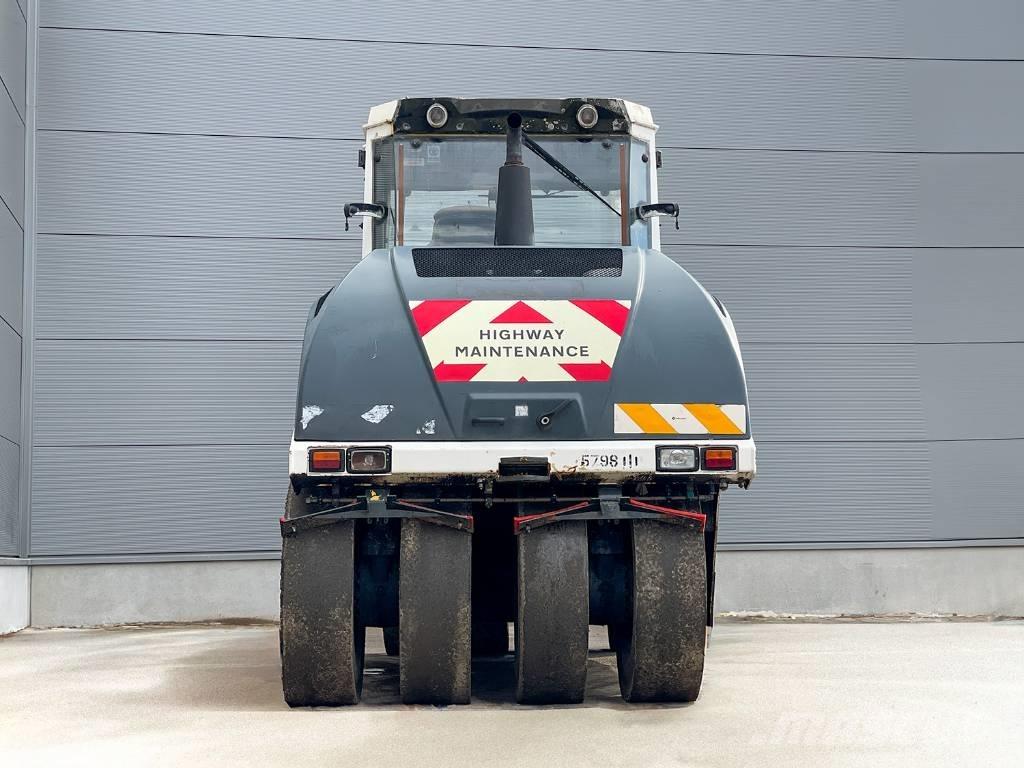 Bomag BW 24 RH Пневматические катки