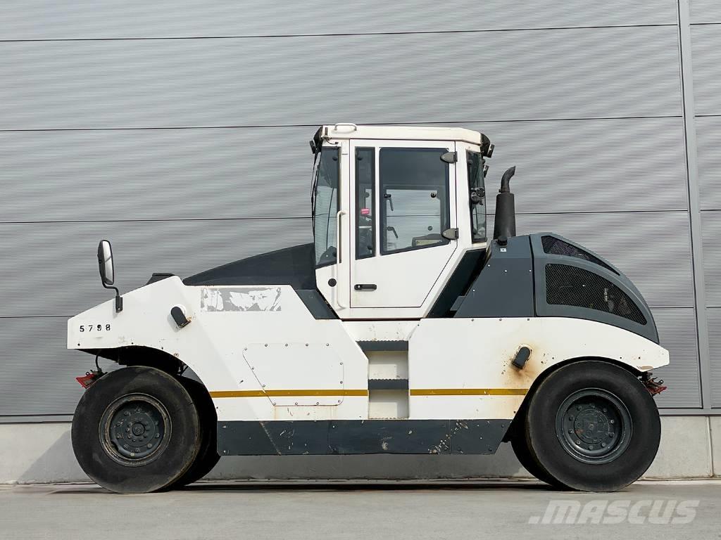 Bomag BW 24 RH Пневматические катки