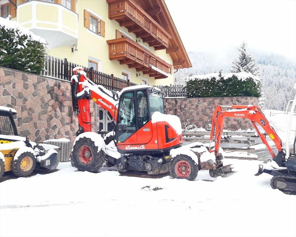 Euromach R555H Экскаваторы-амфибии