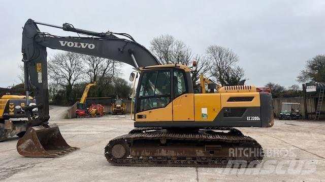 Volvo EC 220 DL Гусеничные экскаваторы