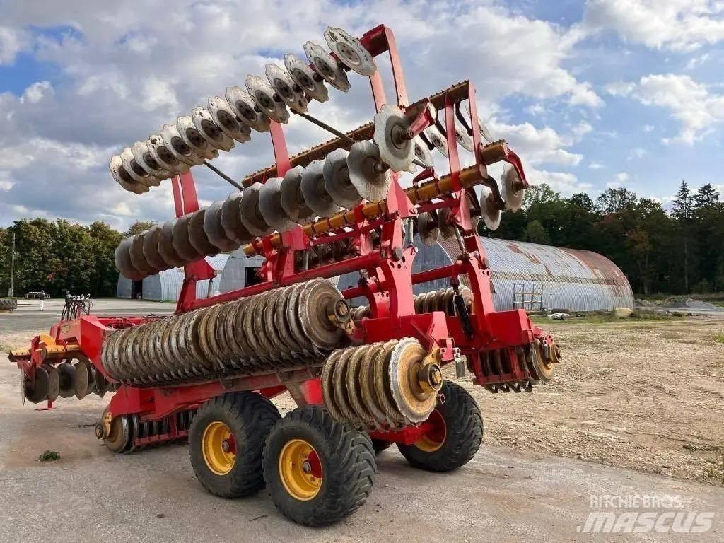 Väderstad Carrier820 Дисковые бороны