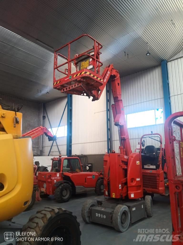 JLG E 300 AJP Коленчатые подъемники