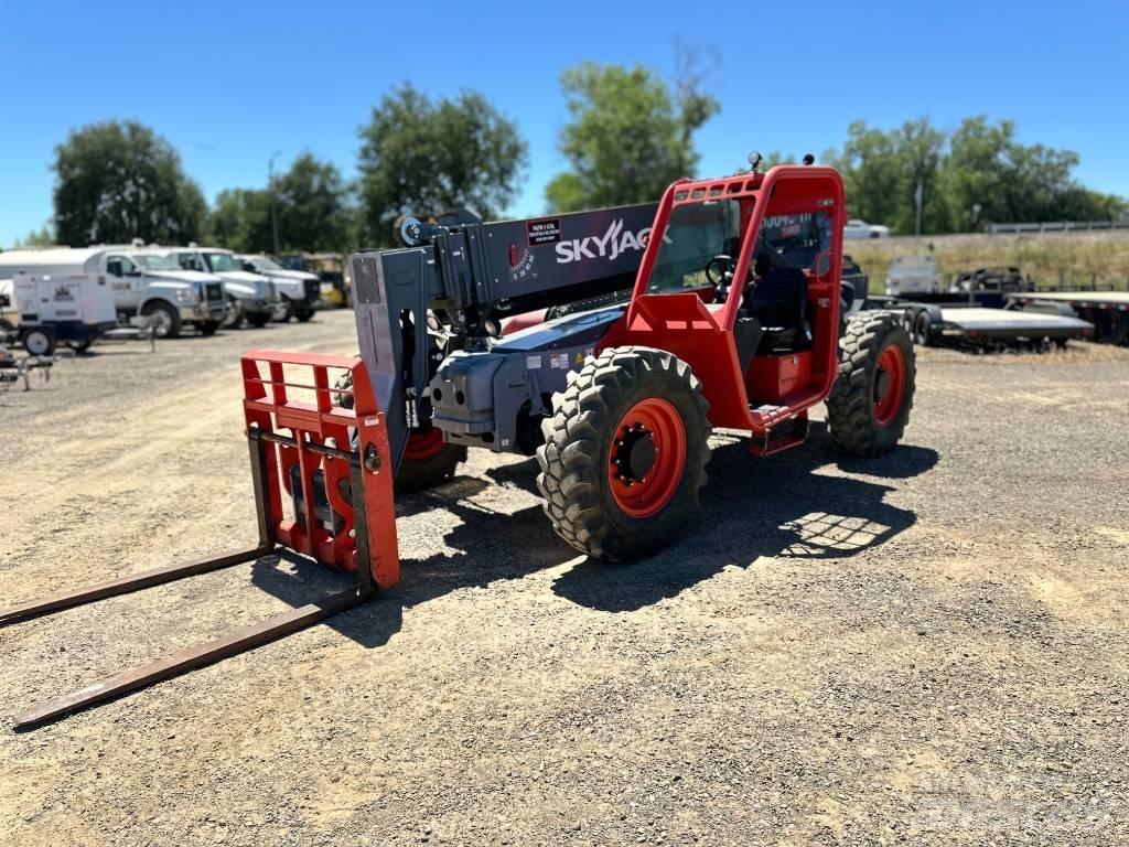 SkyJack SJ 843 Телескопические погрузчики