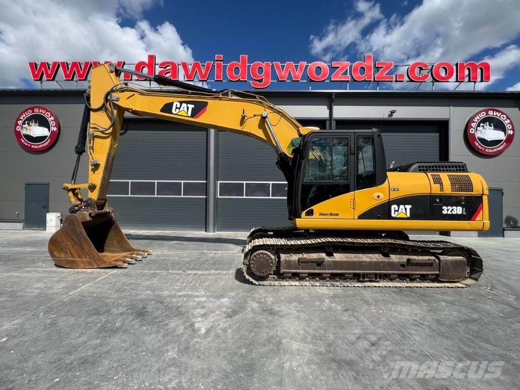 CAT 323 D Гусеничные экскаваторы