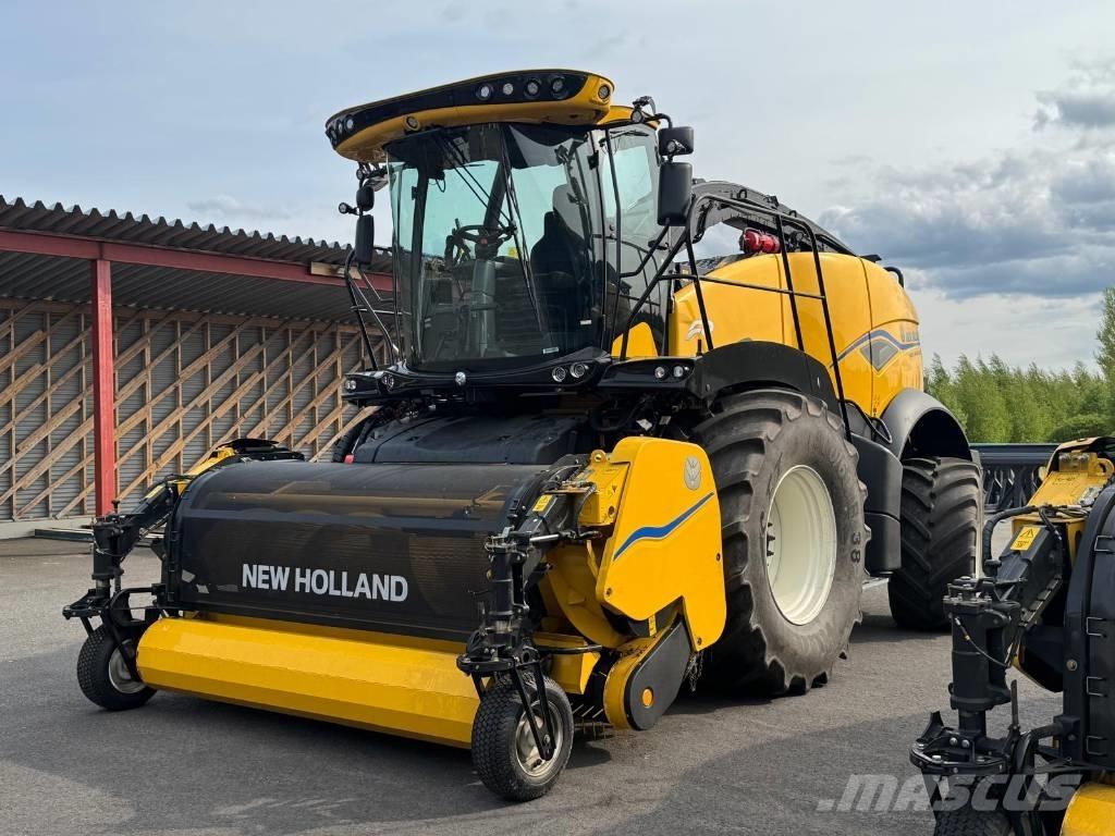New Holland FR 550 Самоходные кормоуборочные комбайны