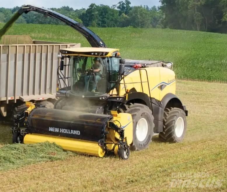 New Holland FR 550 Самоходные кормоуборочные комбайны