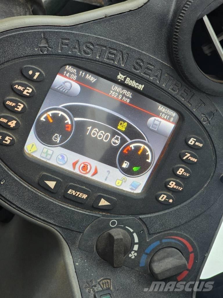 Bobcat E 42 Мини-экскаваторы