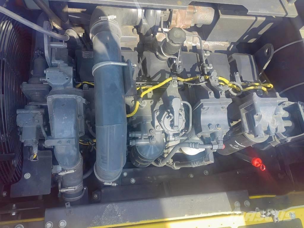 Komatsu PC450-8 Гусеничные экскаваторы