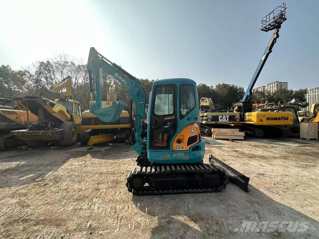 Kubota U 35 Гусеничные экскаваторы