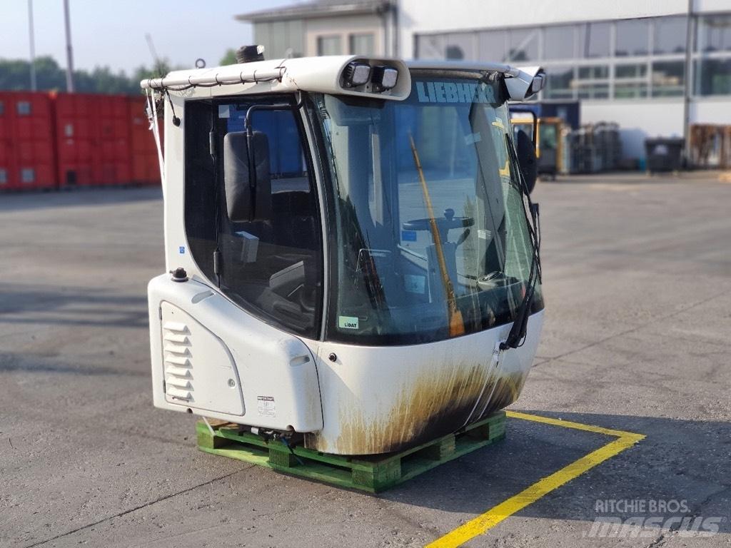Liebherr L 550 CAB Кабины и интерьер