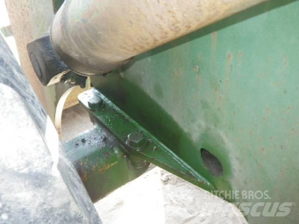 Komatsu 510 Фронтальные погрузчики