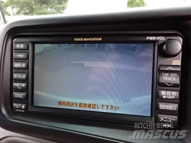 Toyota SDG-XZB50 Микроавтобусы