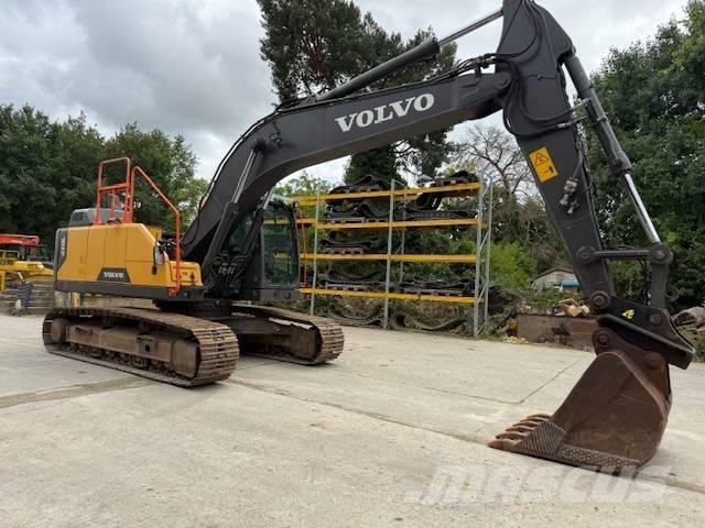 Volvo EC 220 Гусеничные экскаваторы
