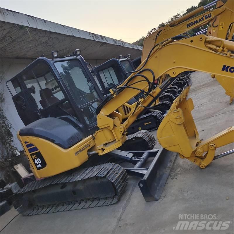 Komatsu PC 40 Мини-экскаваторы