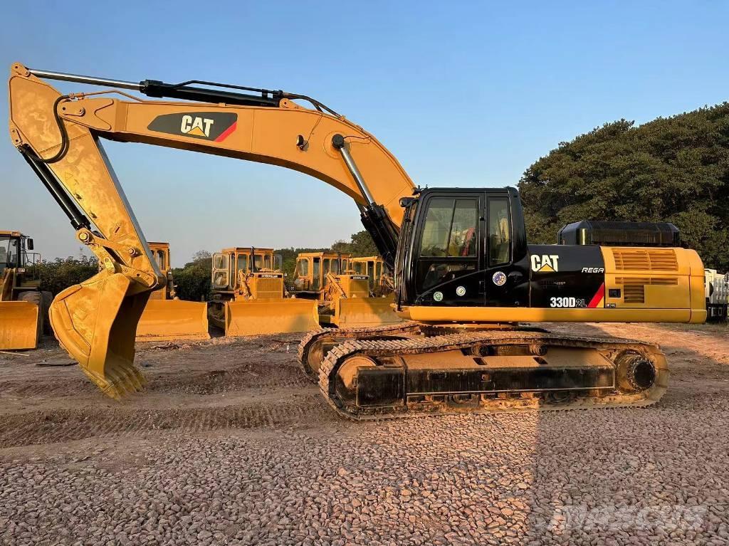 CAT 330 D2L Гусеничные экскаваторы