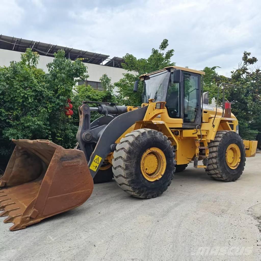 Volvo L 105 Фронтальные погрузчики