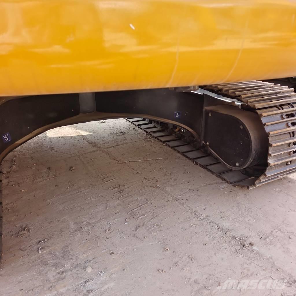 Sany SY 215 C Гусеничные экскаваторы
