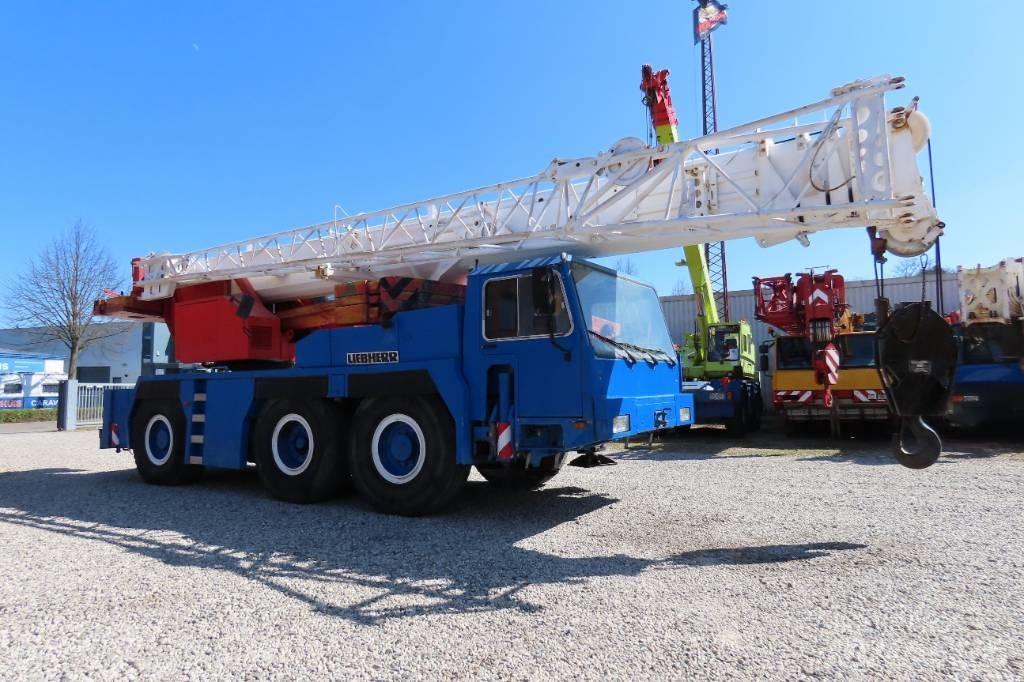 Liebherr LTM 1050-1 Автокраны